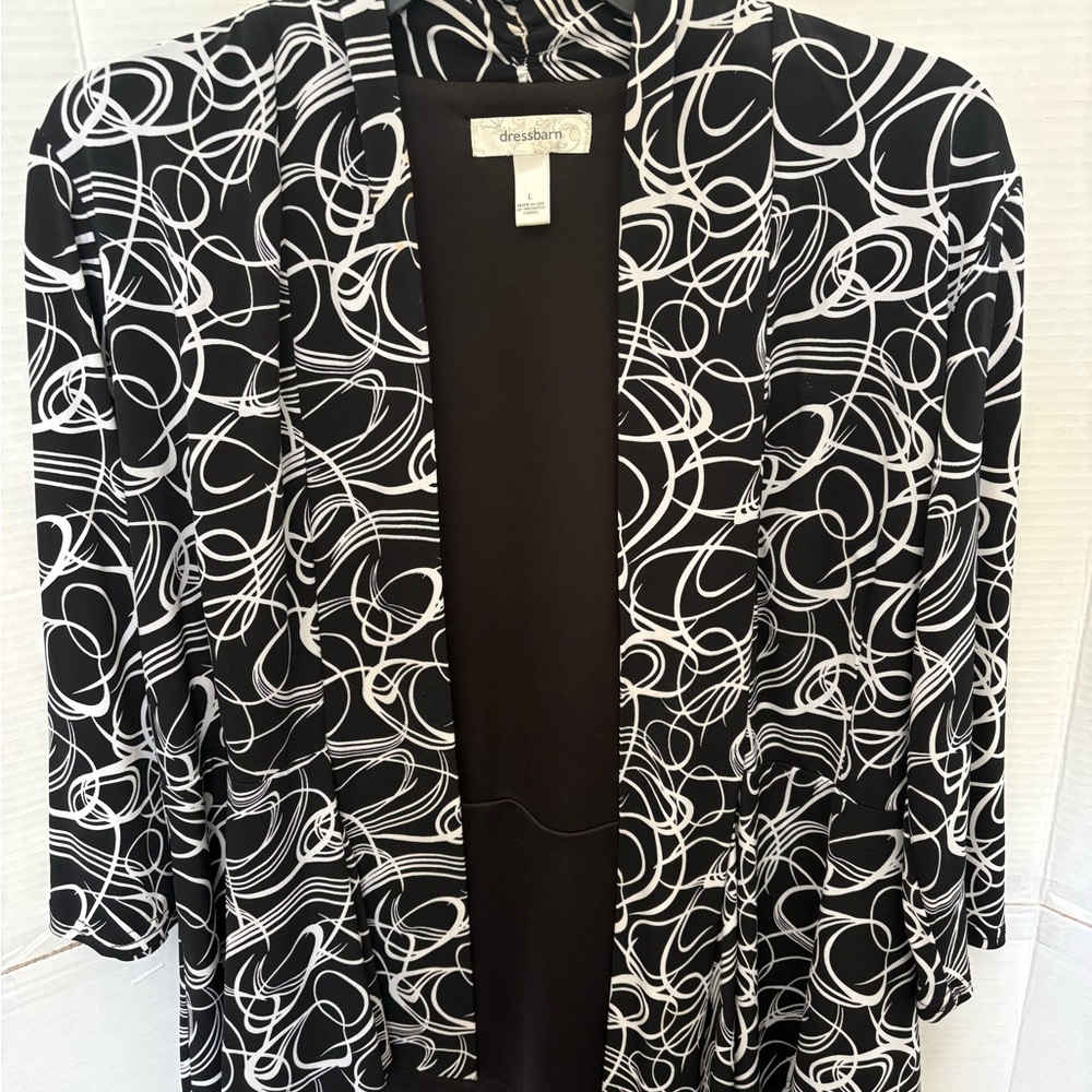 Dressbarn Abstract Black and White Blazer